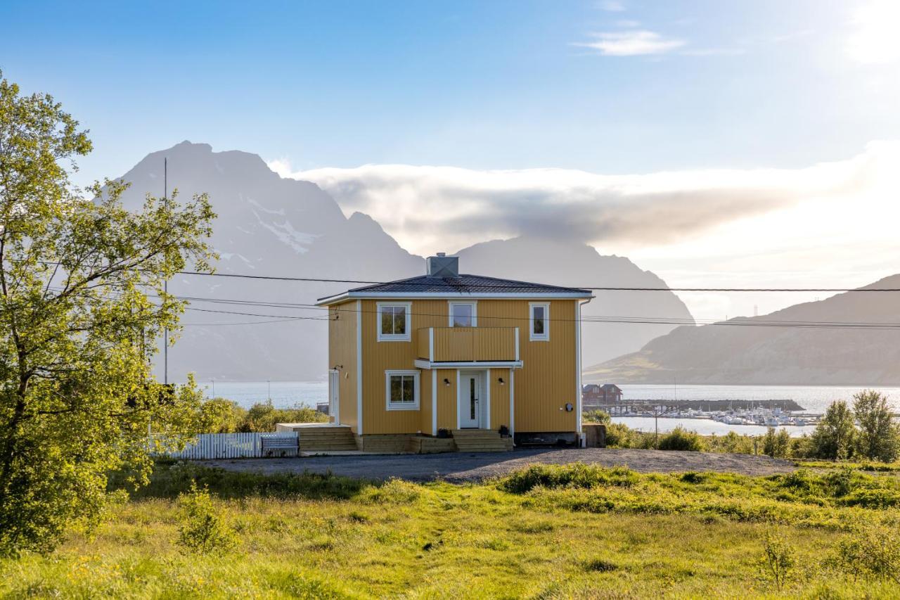 Pederstua, A Classic Fisherman'S Farm House In The Middle Of Lofoten Storeidet Exterior foto