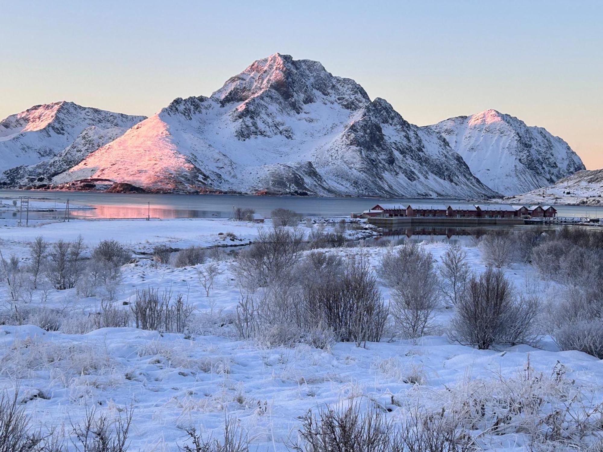 Pederstua, A Classic Fisherman'S Farm House In The Middle Of Lofoten Storeidet Exterior foto