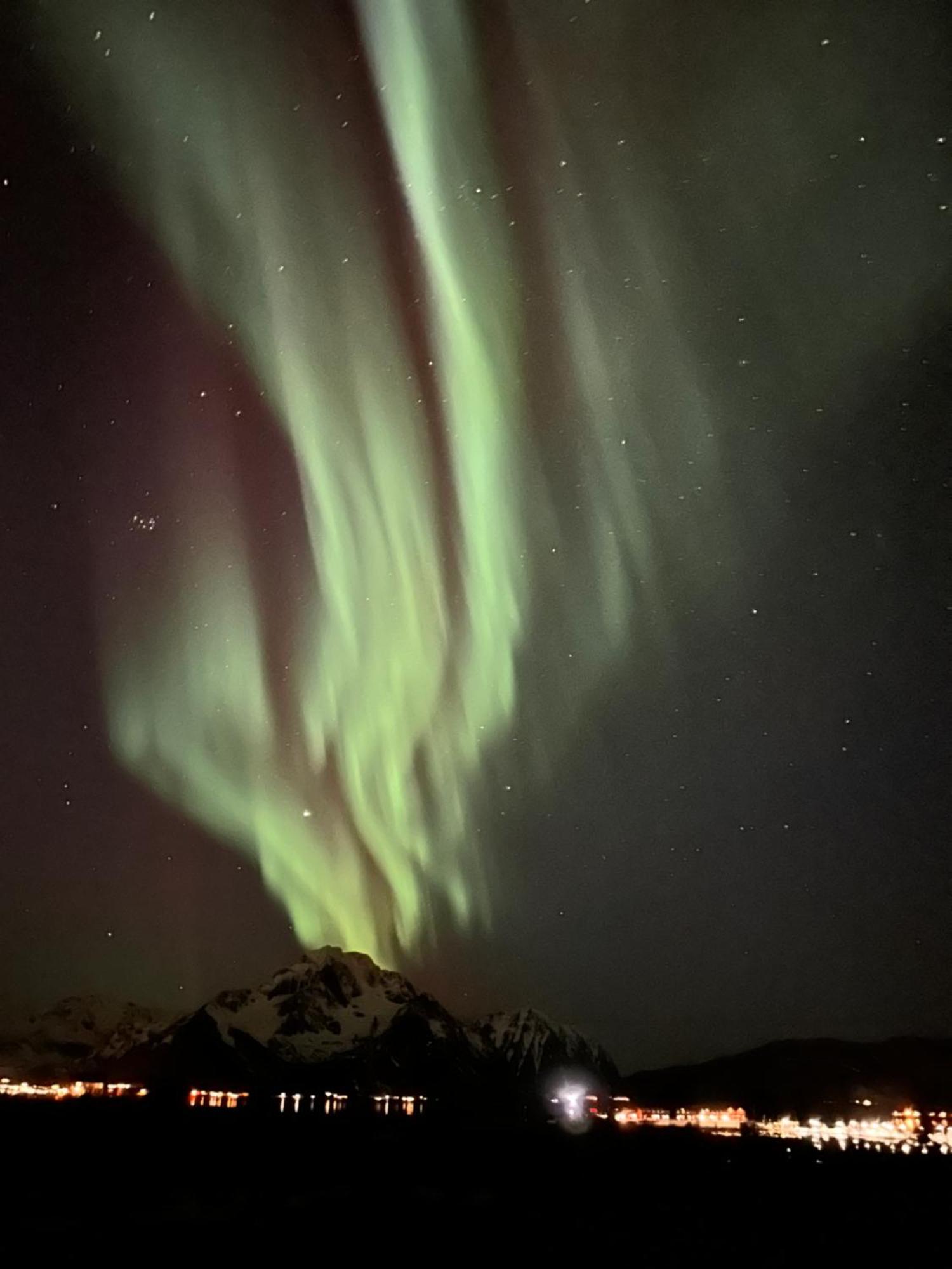 Pederstua, A Classic Fisherman'S Farm House In The Middle Of Lofoten Storeidet Exterior foto