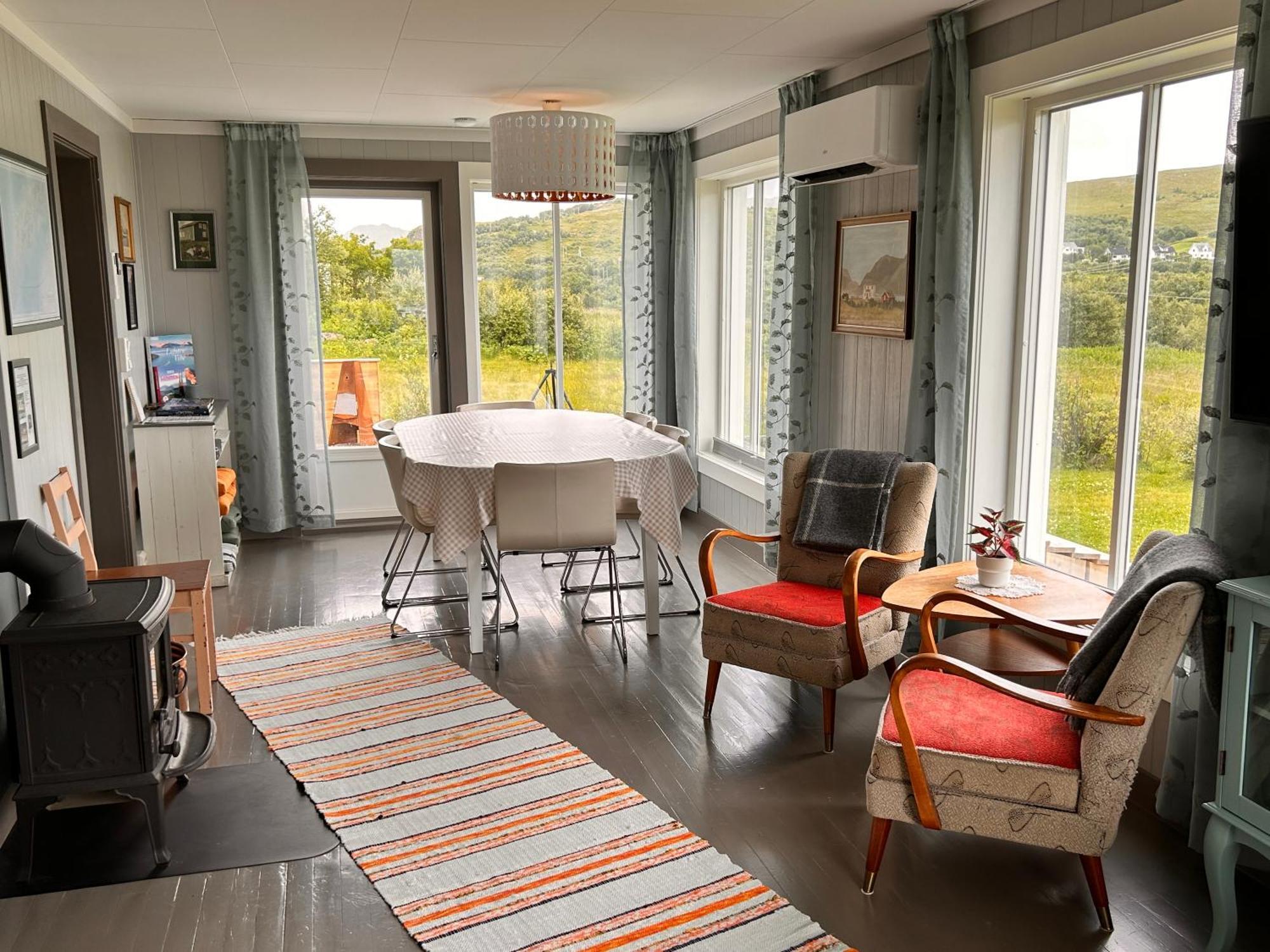 Pederstua, A Classic Fisherman'S Farm House In The Middle Of Lofoten Storeidet Exterior foto